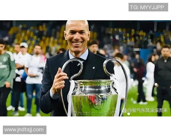 从街头少年到绿茵巨星一位足球天才逆袭成长的心路历程