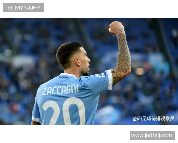 全球十大颜值女足球星盘点 美丽与实力并存的足球女神们