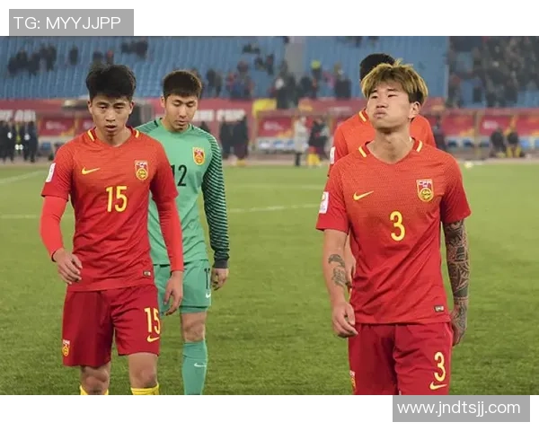 国足球员年薪揭秘:顶级球星收入与中国足球薪资差距分析 国足球员年薪揭秘:顶级球星收入与中国足球薪资差距分析