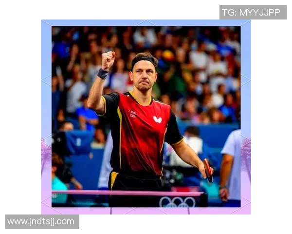 波波维奇足坛巨星崛起之路 探索传奇球员背后的奋斗与荣耀